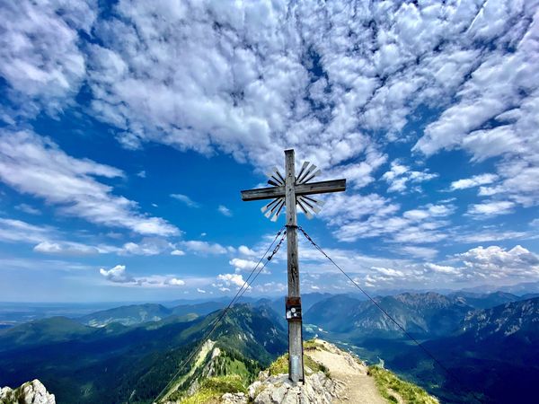 Das Gipfelkreuz auf der Klammspitze