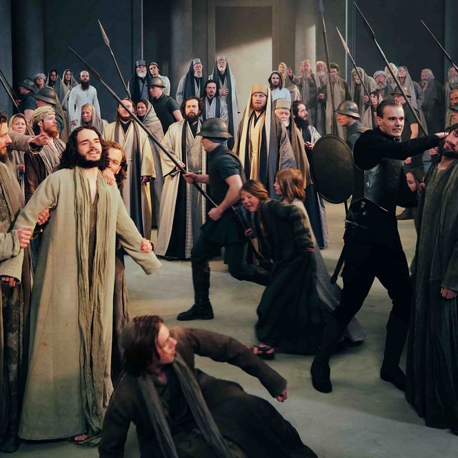 Jesus wird bei Passionspielen festgenommen